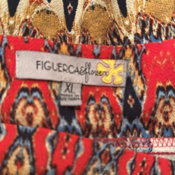 Figuerca & Flower Boho Cold Shoulder Top Size XL Patterned - Picture 6 of 8